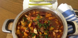 Gulasz z wołowiną, czerwoną fasolą i dynią-na odchudzanie