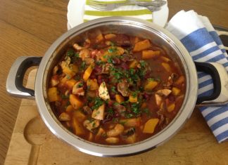 Gulasz z wołowiną, czerwoną fasolą i dynią-na odchudzanie