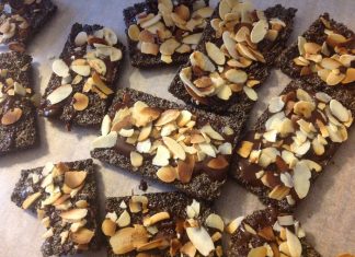 Chrupaczki Makowe Z Czekoladą I Płatkami Migdałów