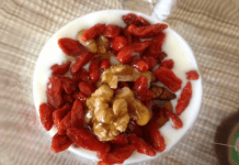 Jagody acai – super-owoc, który warto poznać (czy pomogą Ci schudnąć?)