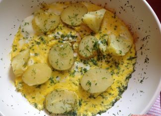 Przepis na omlet z ziemniakami i świeżutkim koperkiem
