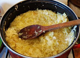 Kapusta kiszona czy kwaszona? Od podróbki będziesz mieć zgagę!