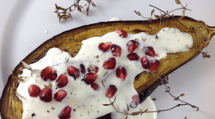 Ma mało cholesterolu, zdrowe tłuszcze omega-3 i -6 i mnóstwo antyoksydantów (pyszne…spróbuj!)