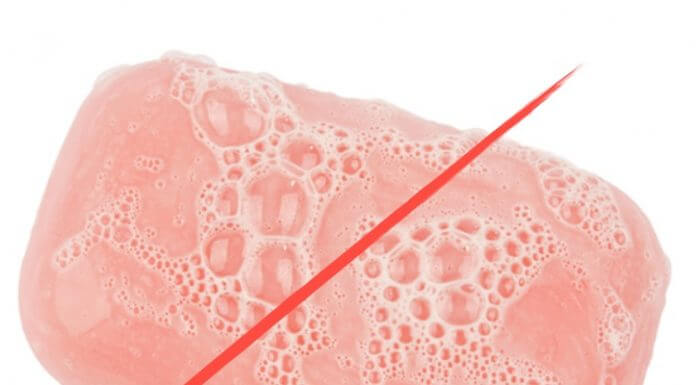 TO MYDŁO ZABURZA RÓWNOWAGĘ HORMONALNĄ, PRZYSPIESZA STARZENIE SKÓRY, ZWIĘKSZA ODPORNOŚĆ NA ANTYBIOTYKI.