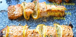 SZASZŁYKI Z ŁOSOSIA Z CYTRYNĄ