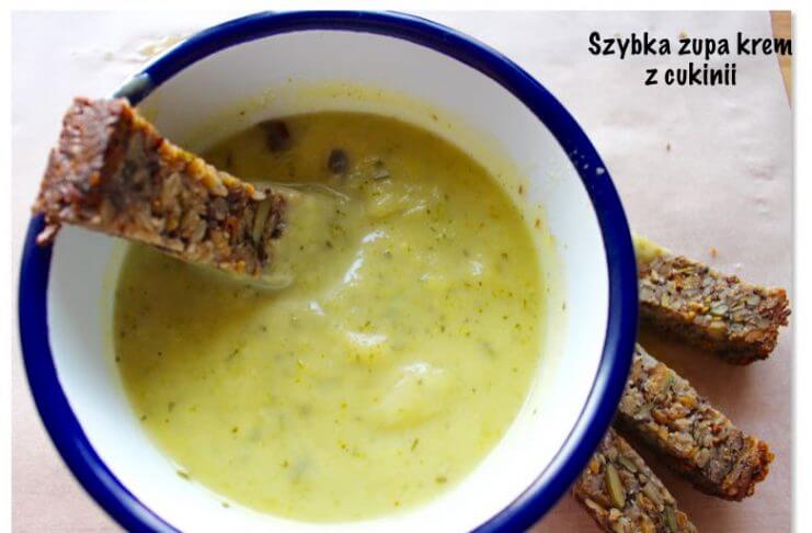 Prosta zupa krem z cukinii