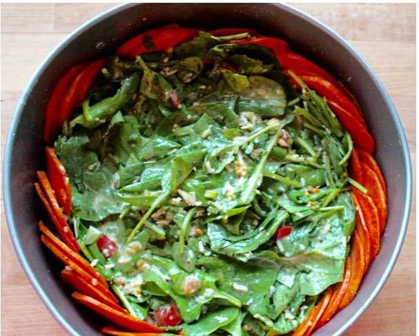 Tarta ze słodkich ziemniaków ze szpinakiem