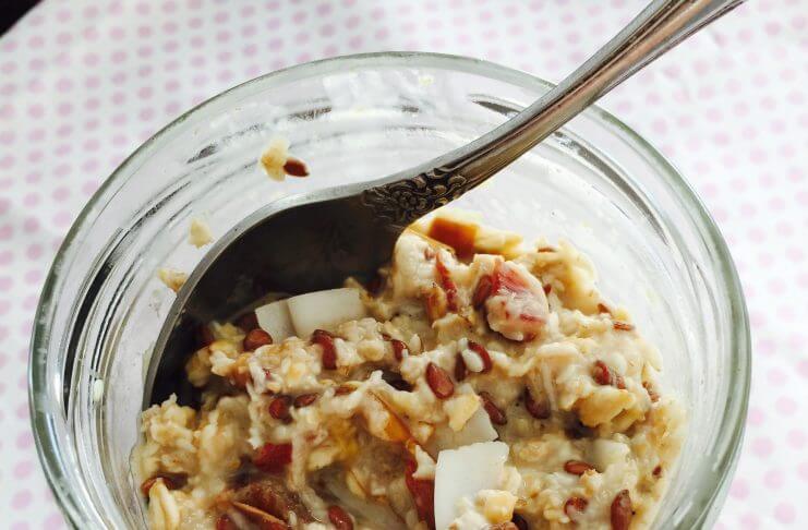 Kremowe musli śniadaniowe dla zabieganych