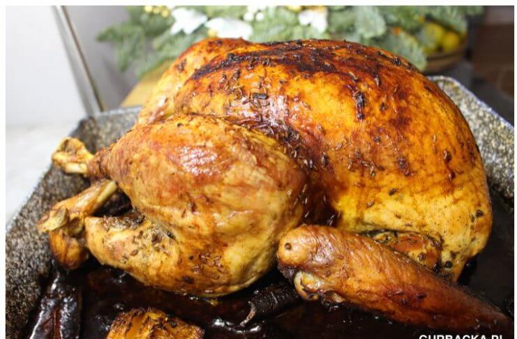 Indyk pieczony z miodem, cynamonem i mandarynkami