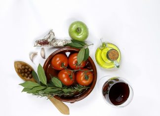 Wiesz na czym polega dieta na długowieczność? Jakie produkty wybierać?