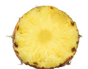 Dlaczego warto jeść ananasy?