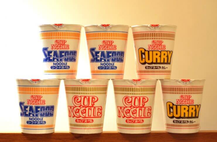 Jesz zupki chińskie? Sprawdź, jaki wpływ mają na Twoje zdrowie zupki chińskie