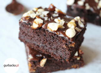 Przepis na wyśmienite ciasto czekoladowe z cukinią – palce lizać! brownie z cukinii