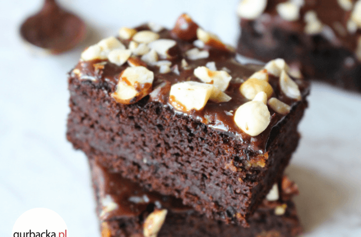 Przepis na wyśmienite ciasto czekoladowe z cukinią – palce lizać! brownie z cukinii