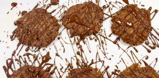 Przepis na pyszne, kakaowe ciastka bezglutenowe z cukinii ciasteczka kruche z cukinią