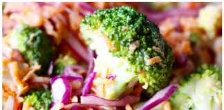 Surówka z czerwonej kapusty z brokułem i domowym majonezem