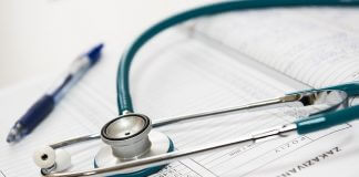 Fibromialgia: przyczyny oraz objawy. Dlaczego lekarze ignorują bóle kobiet?