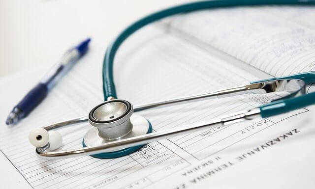 Fibromialgia: przyczyny oraz objawy. Dlaczego lekarze ignorują bóle kobiet?