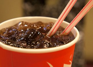 Gazowane napoje light poważnie szkodzą zdrowiu! napoje light