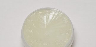 10 zastosowań wazeliny, o których nigdy nie wiedziałaś!