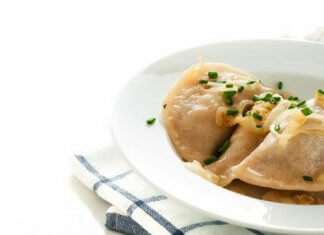 Pierogi bezglutenowe – jak ulepić smaczne pierogi bez białej mąki?