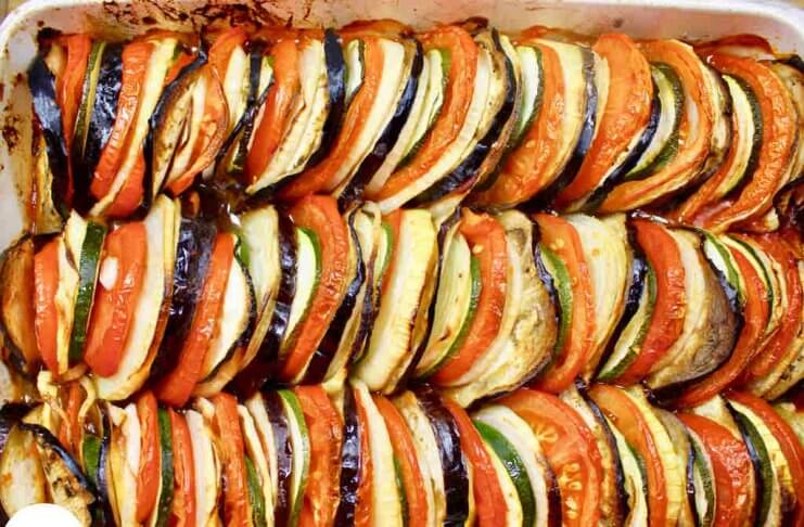Ratatouille (ratatuj) – przepis na warzywny gulasz ratatuj przepis