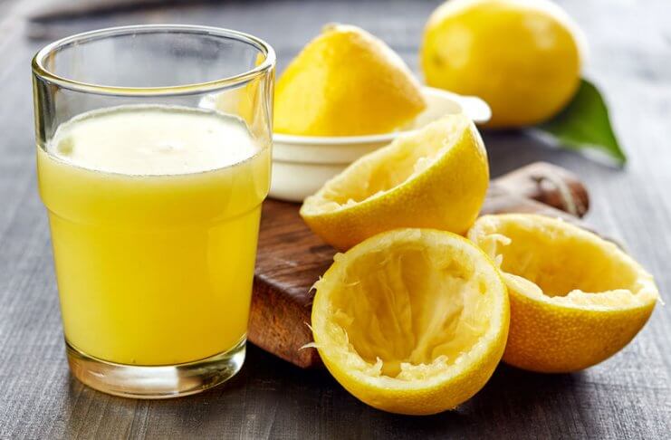 SOK CYTRYNOWY I JEGO NIEZWYKŁE ZASTOSOWANIA sok cytrynowy
