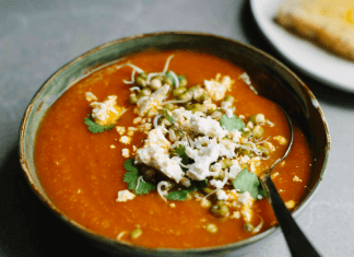 Ta zupa z kurkumą i soczewicą chroni przed cukrzycą typu 2, otępieniem i rakiem