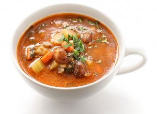 5 pysznych zup, dla każdego kto próbuje schudnąć