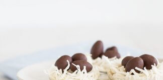 KOKOSOWE GNIAZDKA NA WIELKANOC