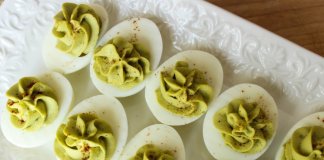 3 POMYSŁY NA NADZIEWANE JAJKA