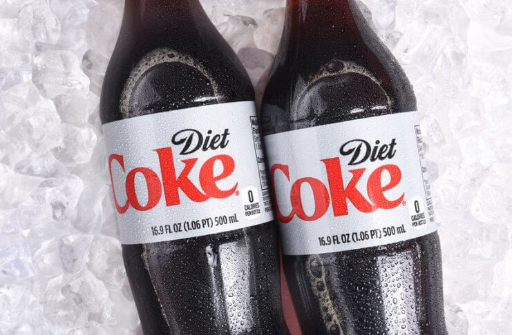 DIETETYCZNE NAPOJE ZWIĘKSZAJĄ RYZYKO UDARÓW I DEMENCJI