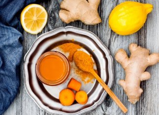 PRZEPIS NA SMOOTHIE Z MARCHEWKĄ I KURKUMĄ przepis na smoothie