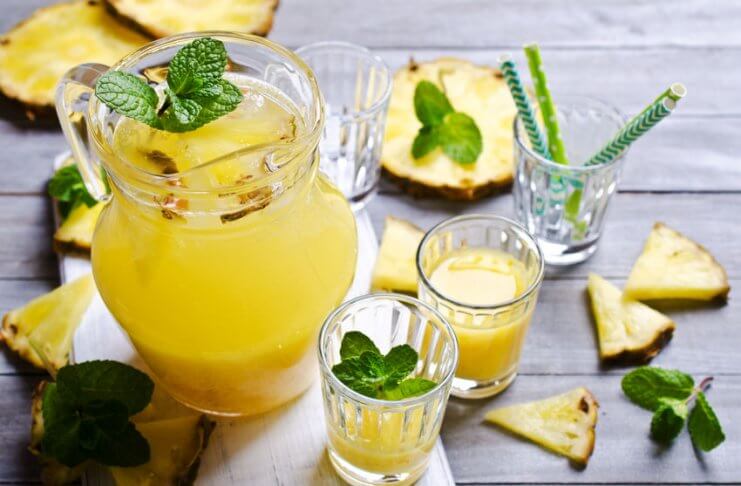 WODA ANANASOWA NA WZDĘTY BRZUCH I ODCHUDZANIE sok na wzdęty brzuch
