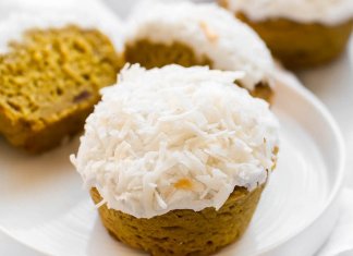 PRZEPIS NA MUFFINKI ANANASOWE Z KURKUMĄ przepis na muffinki ananasowe