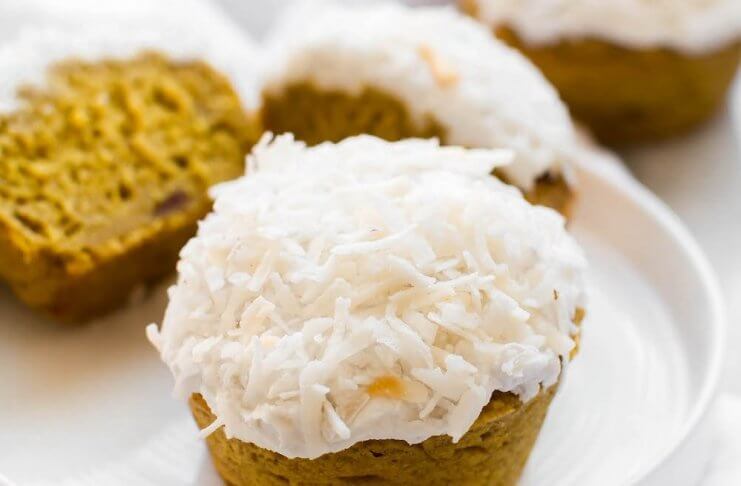 PRZEPIS NA MUFFINKI ANANASOWE Z KURKUMĄ przepis na muffinki ananasowe