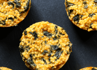 WYTRAWNE MUFFINKI JAGLANE wytrawne muffinki z jarmużem