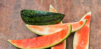 SKÓRKI ARBUZA TO SAMO ZDROWIE. JAK JE JEŚĆ? skórki arbuza