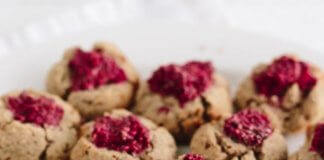 KOKOSOWO-MIGDAŁOWE CIASTECZKA Z DŻEMEM Z CHIA ciasteczka