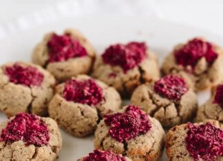 KOKOSOWO-MIGDAŁOWE CIASTECZKA Z DŻEMEM Z CHIA ciasteczka