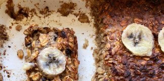 Owsianka z piekarnika z bananami