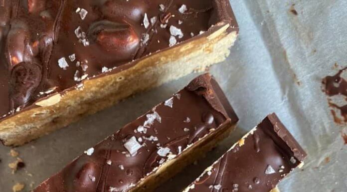 Zdrowy batonik „Snickers”