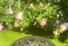 Sałatka śródziemnomorska z tuńczykiem – zdrowie dla skóry, hormonów i włosów Sałatka z orzo i tuńczykiem